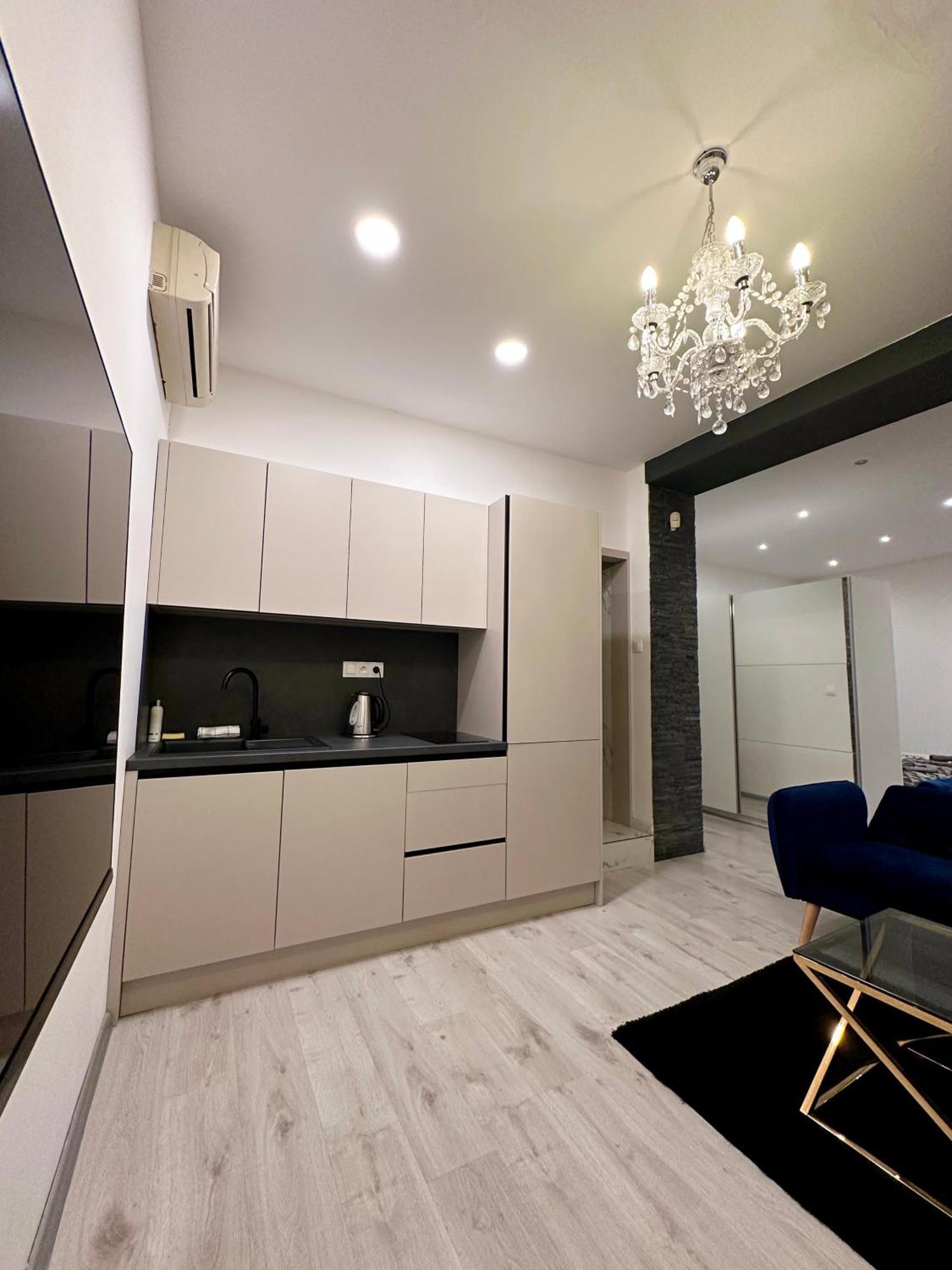 Luxury Apartment In Bratislava Exterior photo